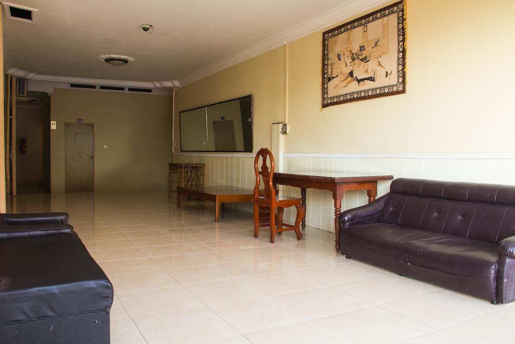 Royal Guest House Phnom Penh Extérieur photo